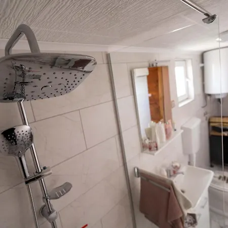 Brvnara Aurora Vista Sa Bazenom Casa vacanze Velika Remeta